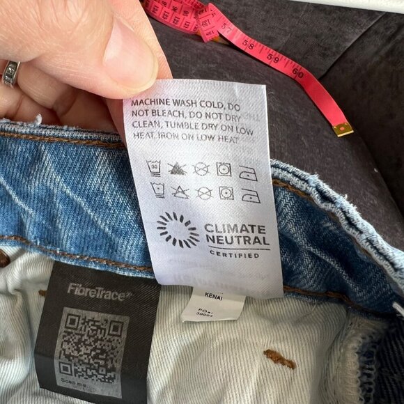 Reformation Cynthia Highrise straight long jeans, Medium wash, Size 31 N49 - Picture 10 of 10